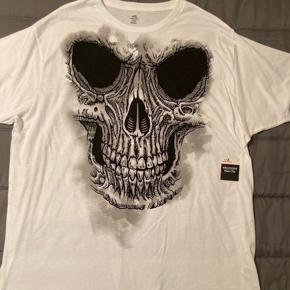 Skull T-shirt Men’s 2X (50-52). White NEW Halloween - Picture 6 of 10
